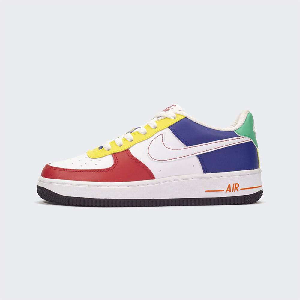 Tenis NIke Air Force 1 Lv8 Rubik´s Cube FN6980 657