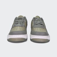 Tenis Nike AIR FORCE 1 '07 LV8 Dark Stucco Medium Olive FJ4170 002