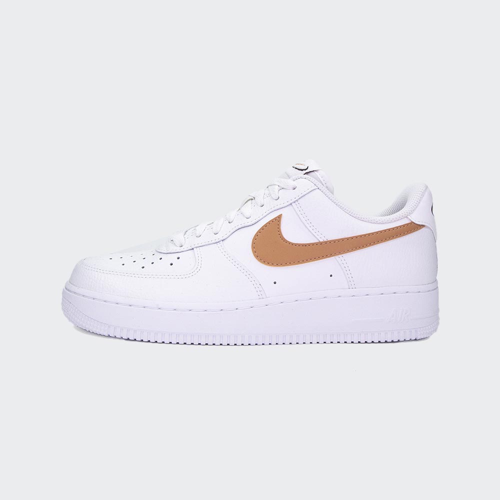 Tenis Nike Air Force 1 '07 White Amber Brown FQ2742 101