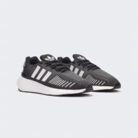 Tenis Adidas Swift Run 22 W Negro GV7971