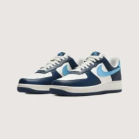 Tenis Nike Air Force 1 '07 LV8 Armory Navy Sail Azul HJ9291 478