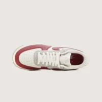 Tenis Nike Air Force 1 '07 LV8 Elevate Red Toe Gris HJ9094 012