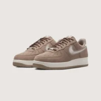 Tenis Nike Air Force 1 '07 LV8 Embroidered Swoosh Mink Brown HJ4465 200