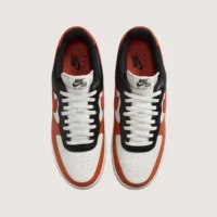Tenis Nike Air Force 1 07 LV8 Vintage Coral Negro HQ4987 010