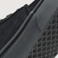 Tenis Vans Skate Chukka Low Negro VN0A4BX45BR